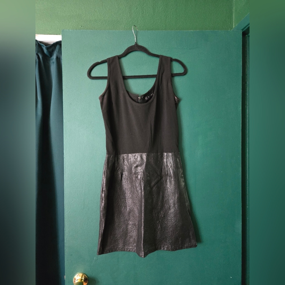 Elegant Black Sleeveless Dress Small